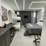 Casa Spaccanapoli * Неаполь