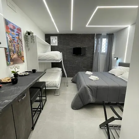 Casa Spaccanapoli * نابولي
