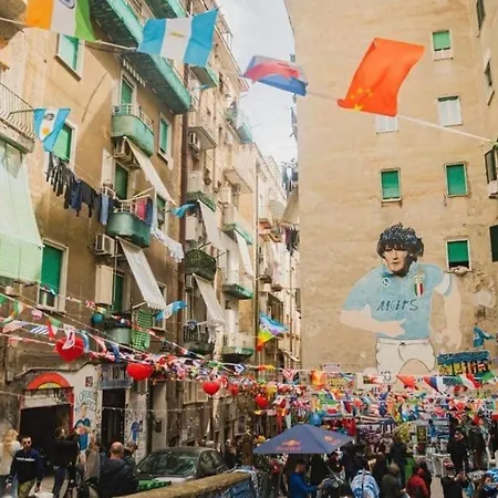 Casa Spaccanapoli نابولي